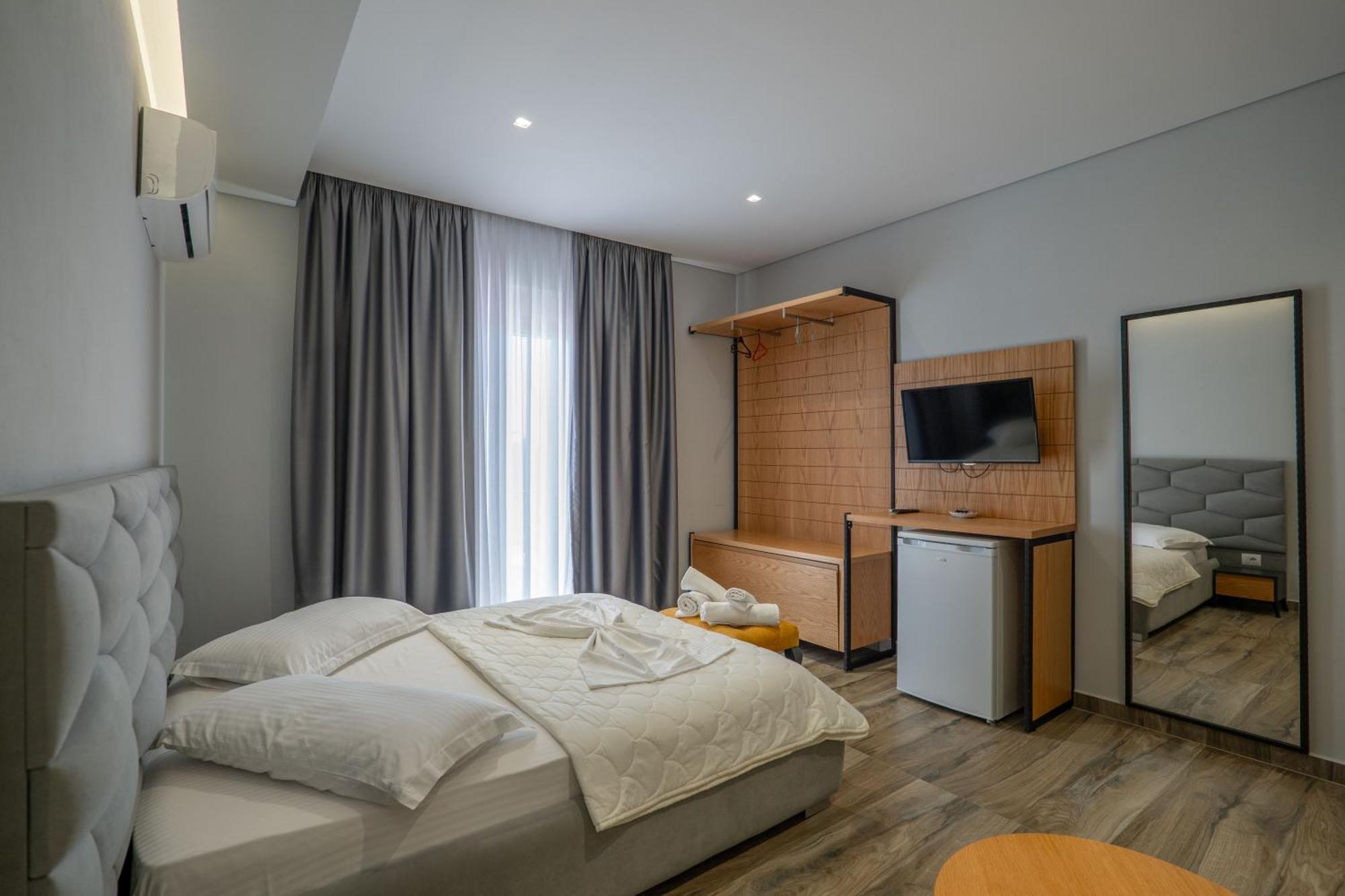 Sunkised Hotel Саранда Екстер'єр фото