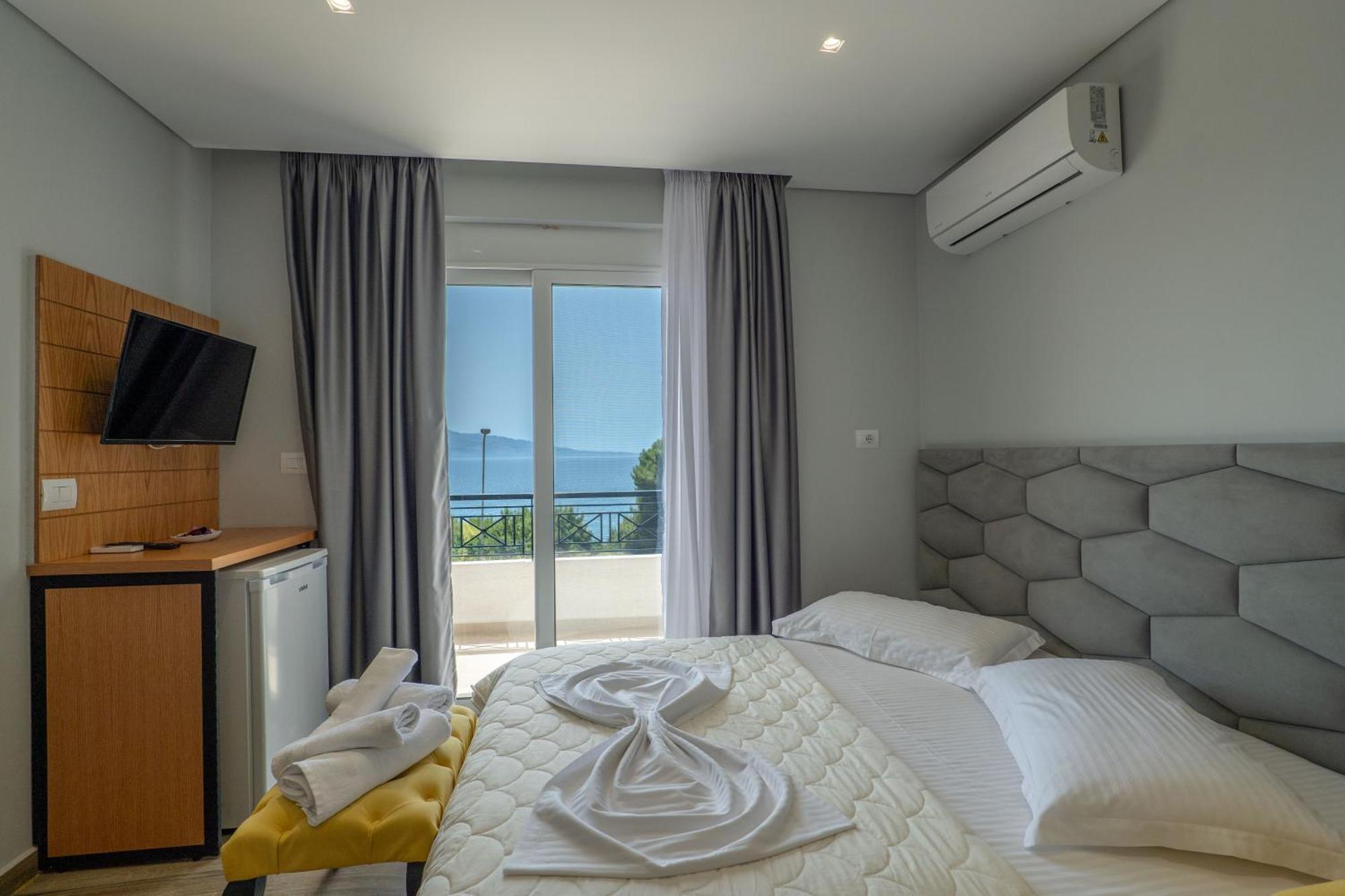 Sunkised Hotel Саранда Екстер'єр фото